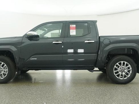 New 2026 Toyota Tacoma Limited AWD/4WD image 21