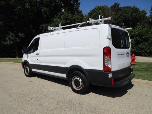 Used 2015 Ford Transit 150 130 Low Roof RWD image 26