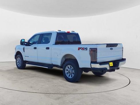 Used 2021 Ford F250 XL w/ STX Appearance Package AWD/4WD image 3