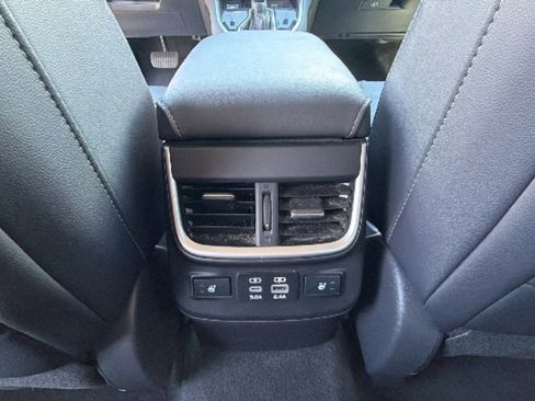Used 2023 Subaru Outback Limited XT AWD/4WD image 25