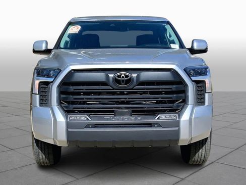 Used 2024 Toyota Tundra SR5 w/ SR5 Convenience Package image 4