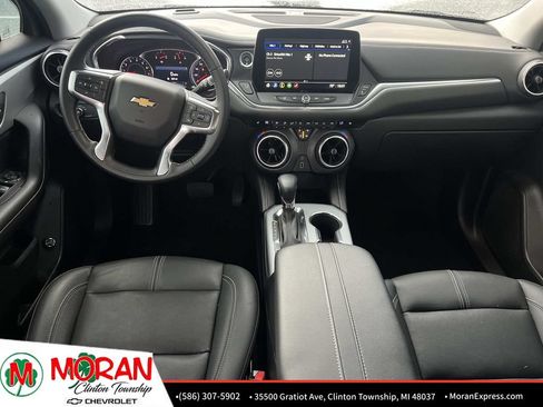 Certified 2024 Chevrolet Blazer LT FWD image 12