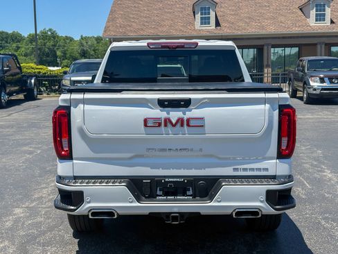 Used 2025 GMC Sierra 1500 Denali w/ Denali Reserve Package AWD/4WD image 14