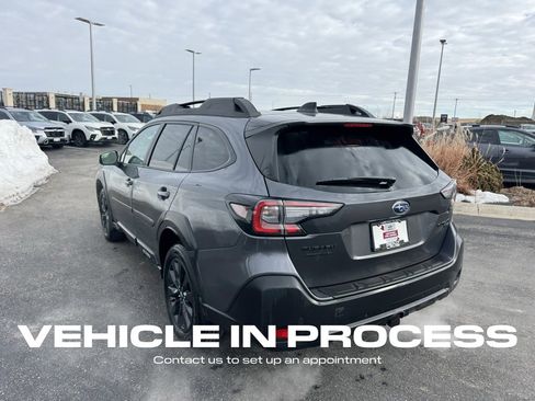 Used 2025 Subaru Outback Onyx Edition XT image 5