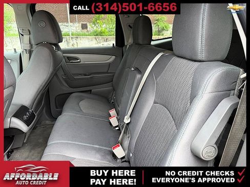 Used 2017 Chevrolet Traverse LT FWD image 11