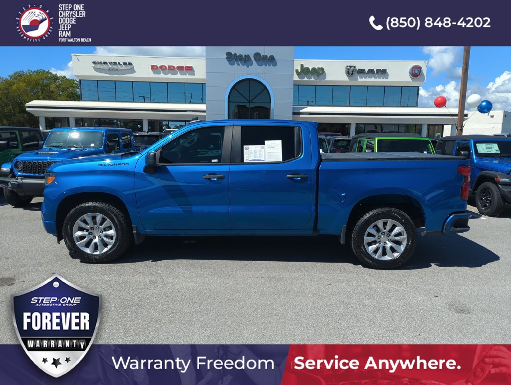 Used 2022 Chevrolet Silverado 1500 Custom RWD image 3