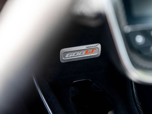 Used 2019 McLaren 600LT RWD image 48