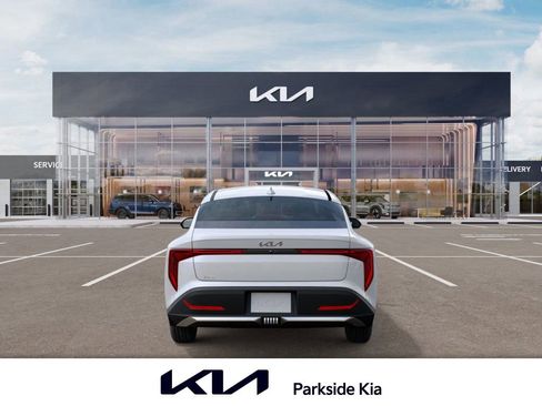 New 2025 Kia K4 LXS image 5