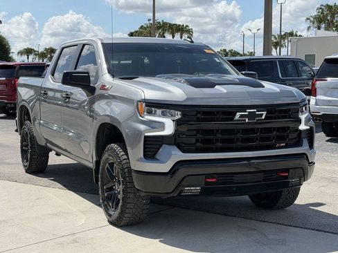 Certified 2024 Chevrolet Silverado 1500 LT Trail Boss w/ Convenience Package II AWD/4WD image 2