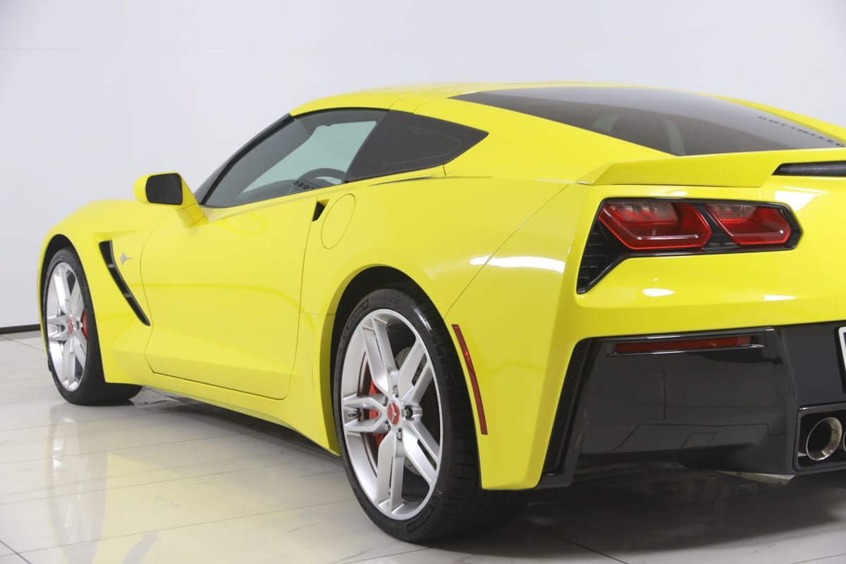 Used 2016 Chevrolet Corvette Stingray Coupe RWD image 31