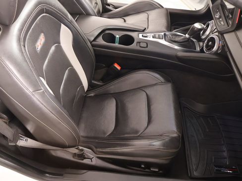 Used 2019 Chevrolet Camaro SS image 13