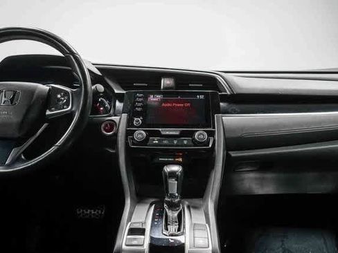 Used 2019 Honda Civic Sport image 13