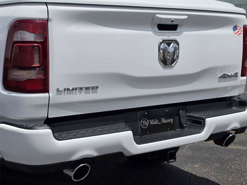 Used 2023 RAM 1500 Limited w/ Body Color Bumper Group AWD/4WD image 9
