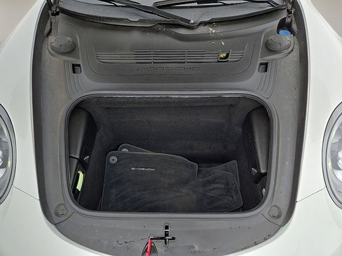 Used 2019 Porsche 911 Carrera image 16