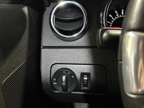 Used 2008 Ford Mustang GT Premium image 30