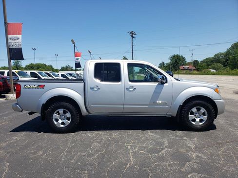 Used 2012 Suzuki Equator RMZ-4 AWD/4WD image 2