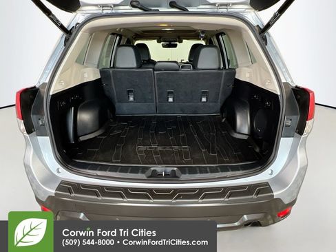 Used 2020 Subaru Forester Limited w/ Popular Package #3 AWD/4WD image 15