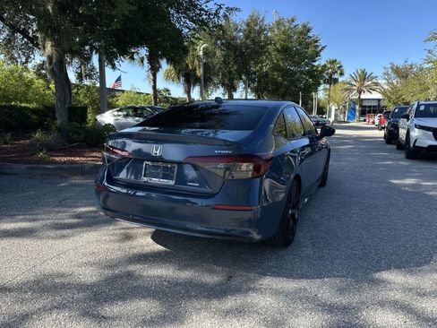 Used 2025 Honda Civic Sport image 6