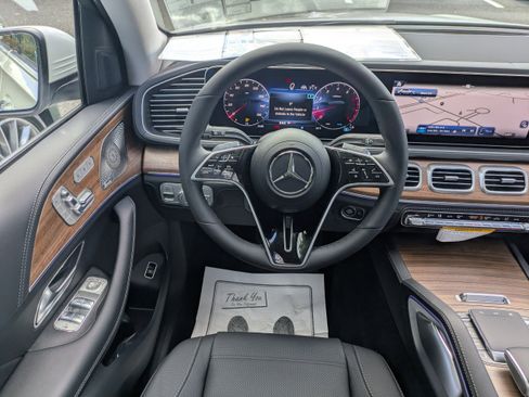 New 2026 Mercedes-Benz GLE 450 4MATIC image 17