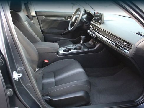 Used 2023 Honda Civic LX image 10