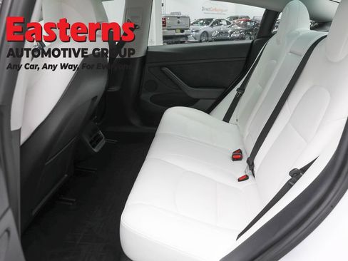 Used 2023 Tesla Model 3 Standard Range RWD image 16