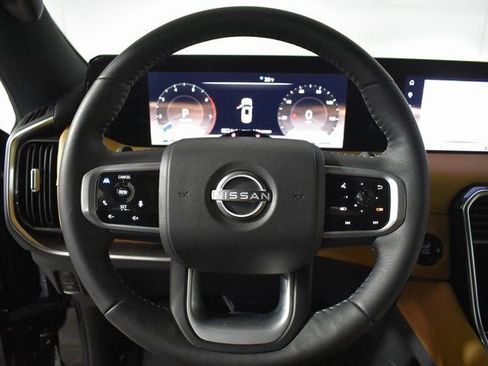 New 2025 Nissan Armada SL w/ Captain's Chari Seat Package AWD/4WD image 16