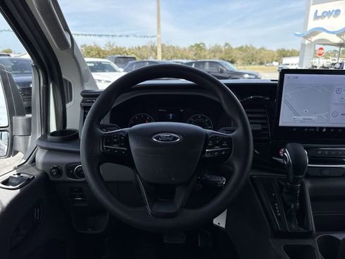 Used 2025 Ford Transit 350 XLT image 21