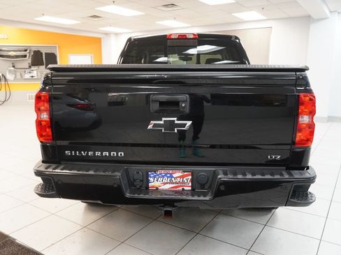 Used 2015 Chevrolet Silverado 1500 LTZ Z71 w/ Midnight Edition AWD/4WD image 7