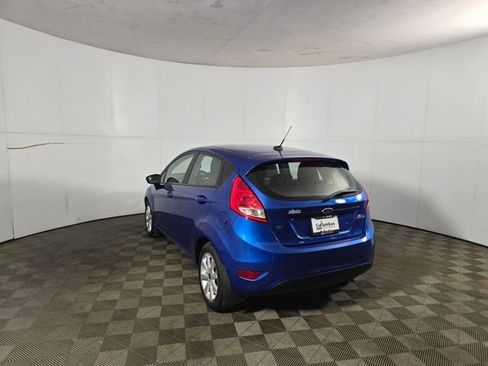 Used 2011 Ford Fiesta SE w/ 203A Rapid Spec Order Code image 7