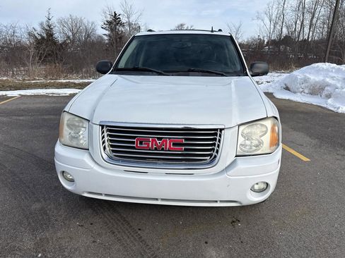 Used 2007 GMC Envoy SLT image 2