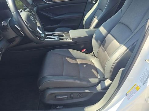 Used 2019 Honda Accord Sport image 14