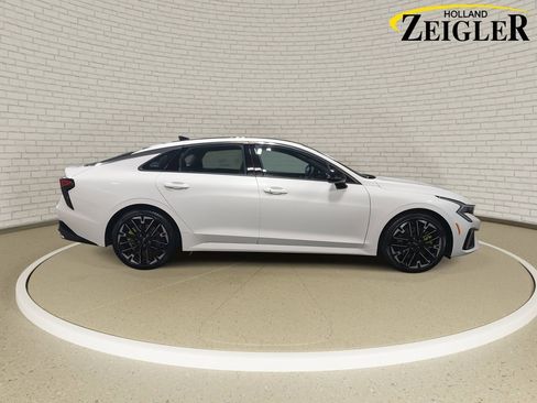 New 2026 Kia K5 GT image 4