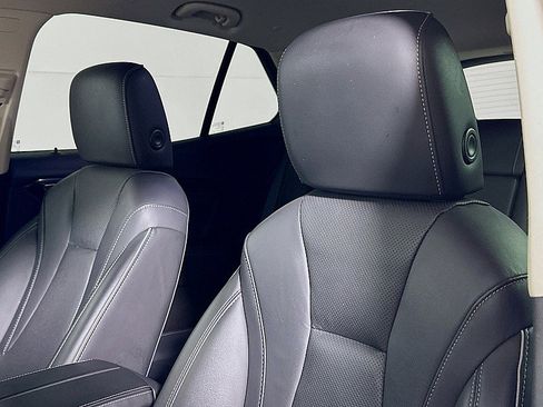 Used 2023 Buick Envision Essence image 19