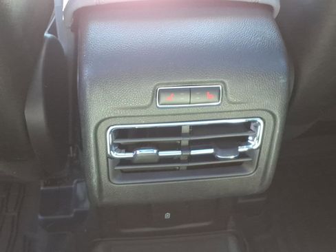 Used 2022 Lincoln Corsair Standard w/ Premium Package image 12