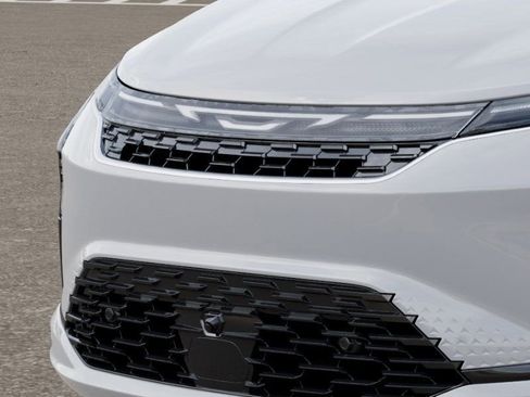 New 2027 Chrysler Pacifica Limited FWD image 11