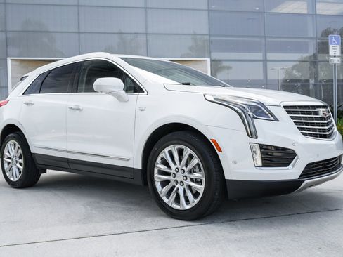 Used 2019 Cadillac XT5 Platinum image 4