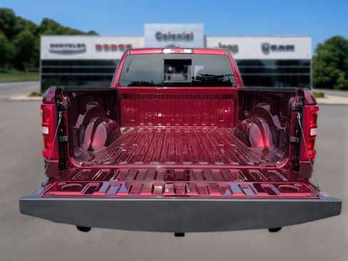 Used 2025 RAM 1500 Big Horn AWD/4WD image 37