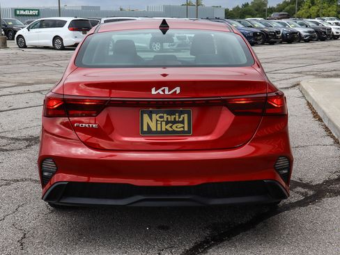 Used 2023 Kia Forte LXS image 5