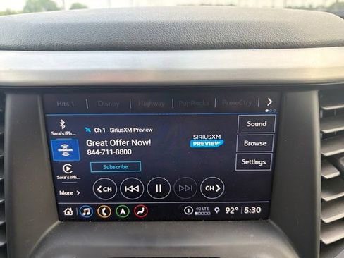 Used 2022 GMC Acadia SLT w/ Elevation Edition FWD image 21