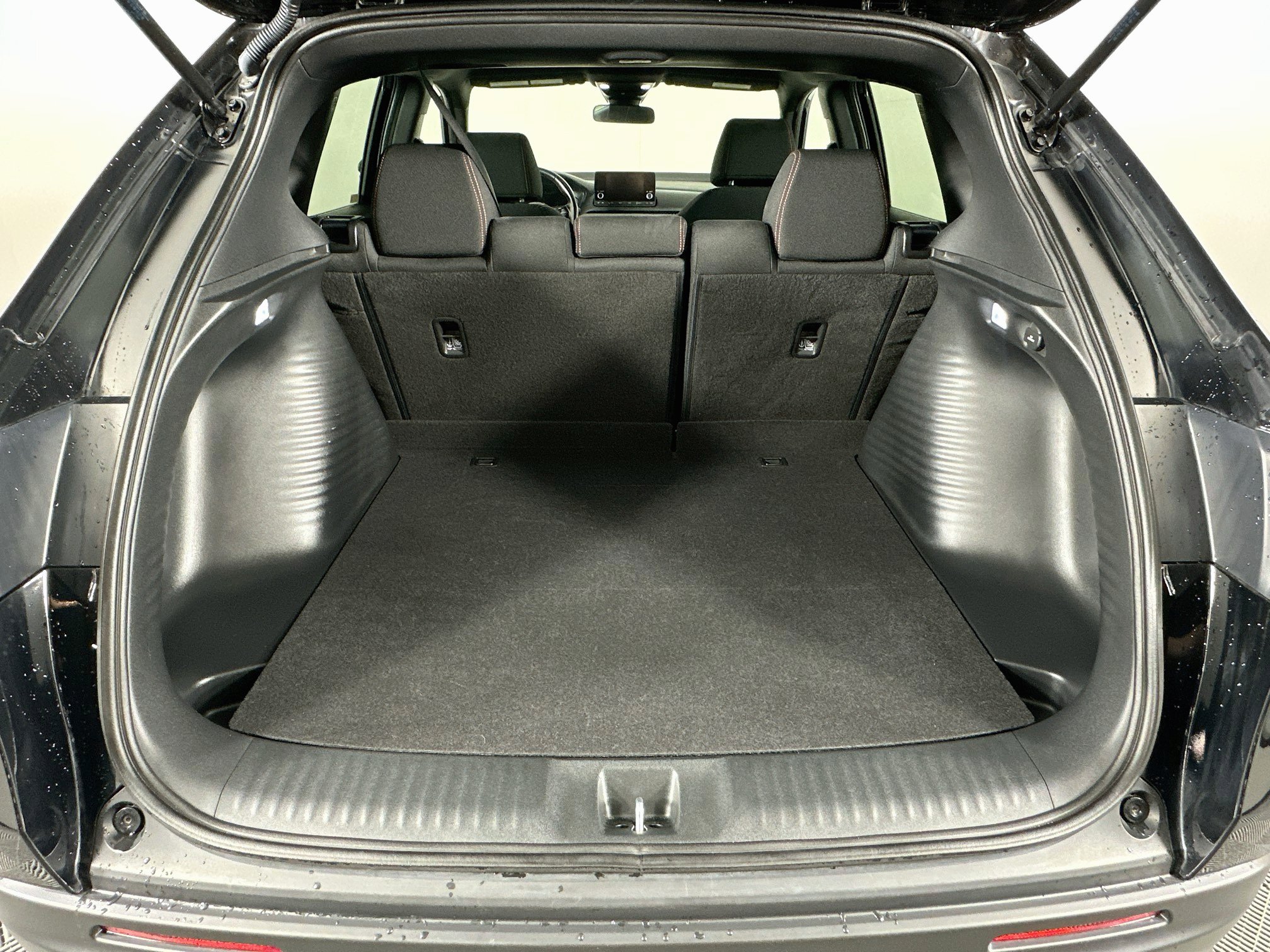 Used 2025 Honda HR-V Sport image 27