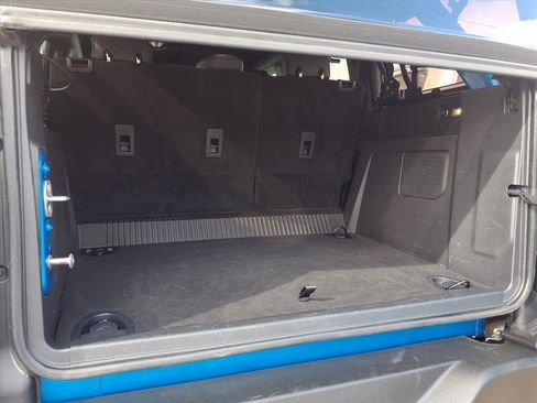 Used 2022 Ford Bronco Wildtrak image 22