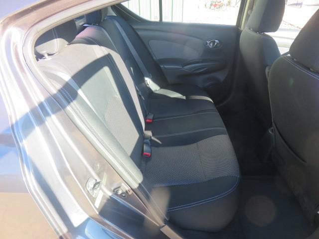 Used 2015 Nissan Versa SV FWD image 22