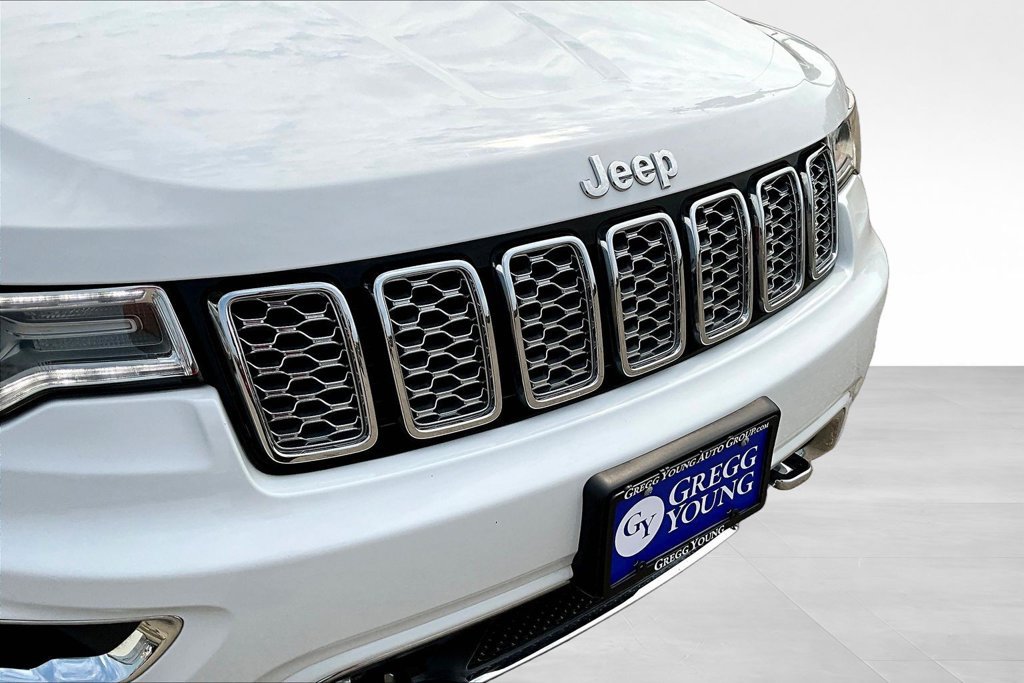 Used 2021 Jeep Grand Cherokee Overland AWD/4WD image 35