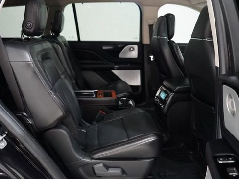 Used 2020 Lincoln Aviator Grand Touring w/ Equipment Group 302A image 39