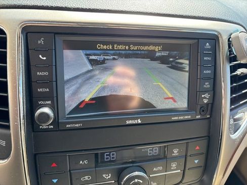 Used 2012 Jeep Grand Cherokee Limited image 25