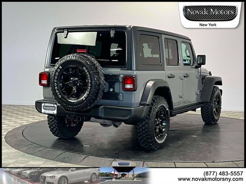 Used 2023 Jeep Wrangler Unlimited Sport AWD/4WD image 8