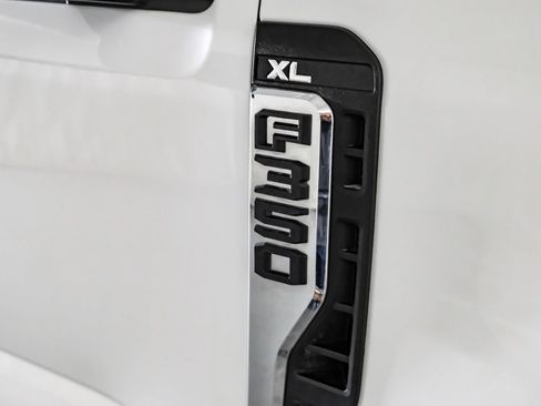 Used 2024 Ford F350 XL w/ XL Driver Assist Package AWD/4WD image 42