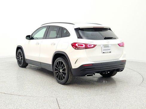 Certified 2022 Mercedes-Benz GLA 250 4MATIC image 7