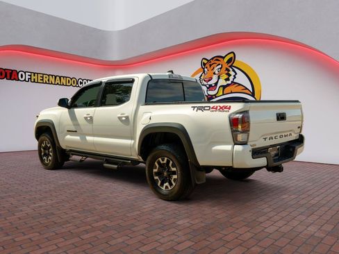 Used 2021 Toyota Tacoma TRD Off-Road w/ Technology Package AWD/4WD image 7