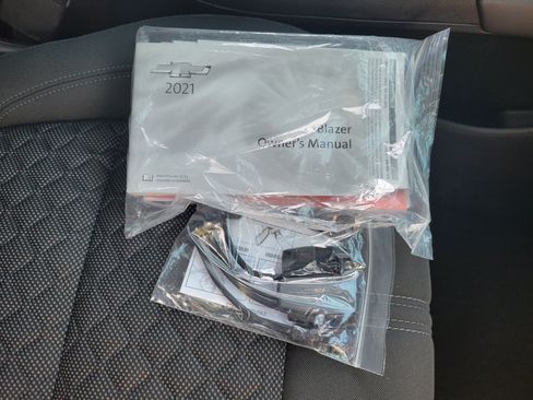 Certified 2021 Chevrolet Blazer LT AWD/4WD image 45